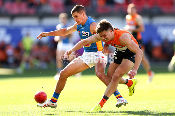 AFL 2024 Round 19 - GWS v Gold Coast - A-51972450