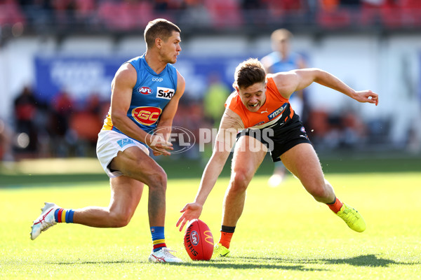 AFL 2024 Round 19 - GWS v Gold Coast - A-51974102