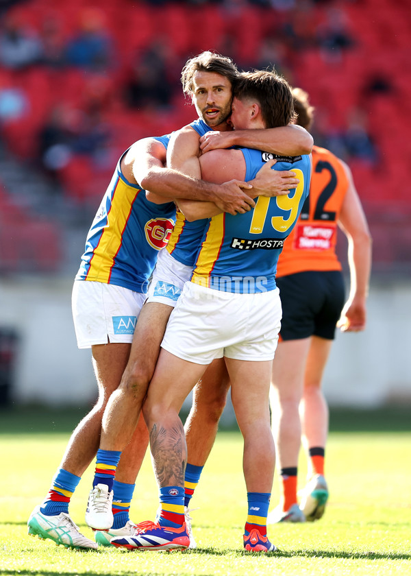 AFL 2024 Round 19 - GWS v Gold Coast - A-51975547