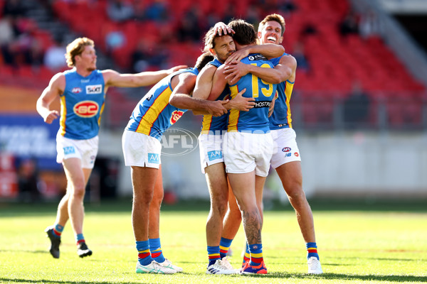 AFL 2024 Round 19 - GWS v Gold Coast - A-51975548