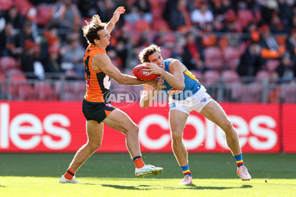 AFL 2024 Round 19 - GWS v Gold Coast - A-51975555