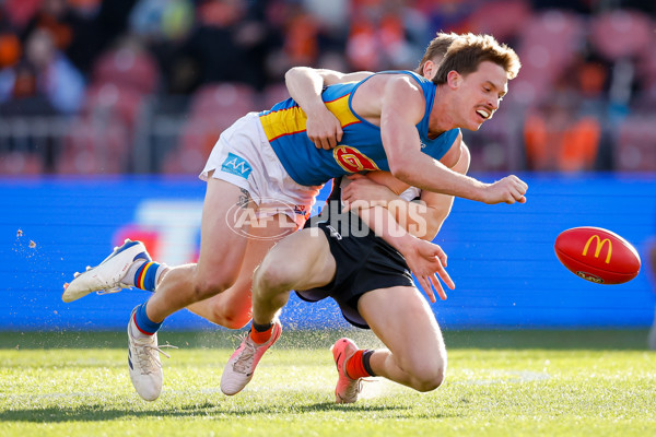 AFL 2024 Round 19 - GWS v Gold Coast - A-51977010