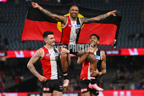 AFL 2024 Round 19 - St Kilda v West Coast - A-51981246