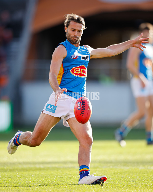 AFL 2024 Round 19 - GWS v Gold Coast - A-51983340