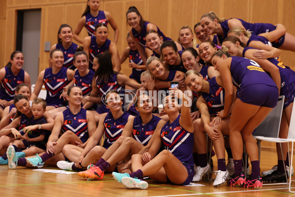 AFLW 2024 Media - Fremantle Team Photo Day - A-51990696