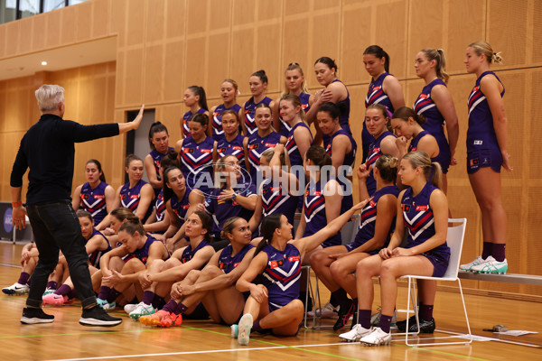 AFLW 2024 Media - Fremantle Team Photo Day - A-51991126