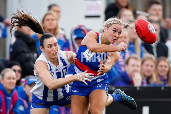 VFLW 2024 Grand Final - North Melbourne v Western Bulldogs - A-52013152