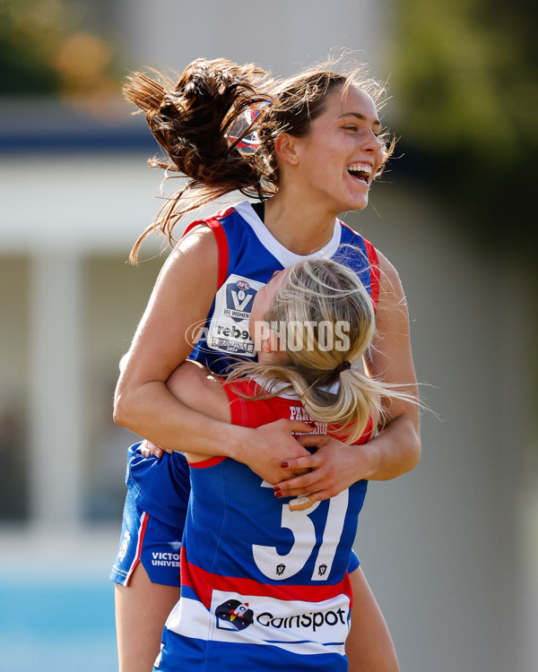 VFLW 2024 Grand Final - North Melbourne v Western Bulldogs - A-52017276