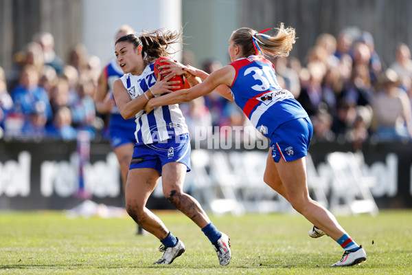 VFLW 2024 Grand Final - North Melbourne v Western Bulldogs - A-52017283