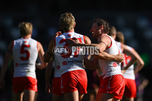 AFL 2024 Round 19 - Brisbane v Sydney - A-52022577