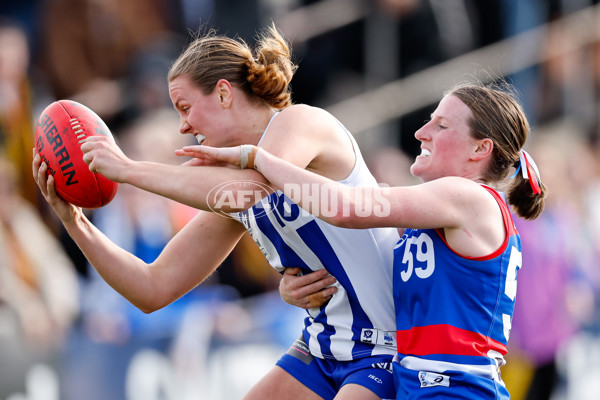 VFLW 2024 Grand Final - North Melbourne v Western Bulldogs - A-52027264