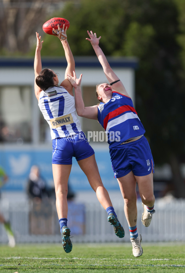 VFLW 2024 Grand Final - North Melbourne v Western Bulldogs - A-52039177