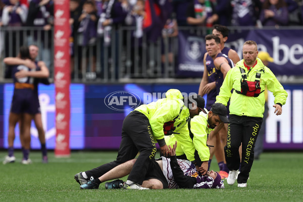 AFL 2024 Round 19 - Fremantle v Melbourne - A-52044379