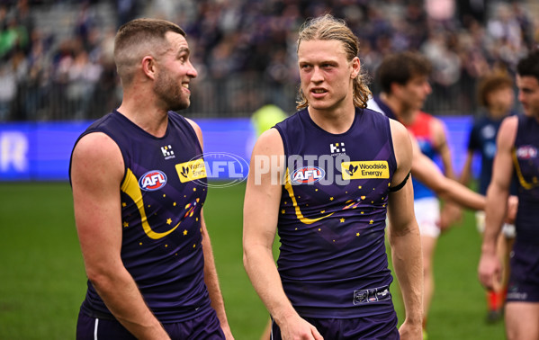 AFL 2024 Round 19 - Fremantle v Melbourne - A-52045031