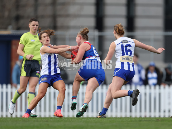 VFLW 2024 Grand Final - North Melbourne v Western Bulldogs - A-52046965