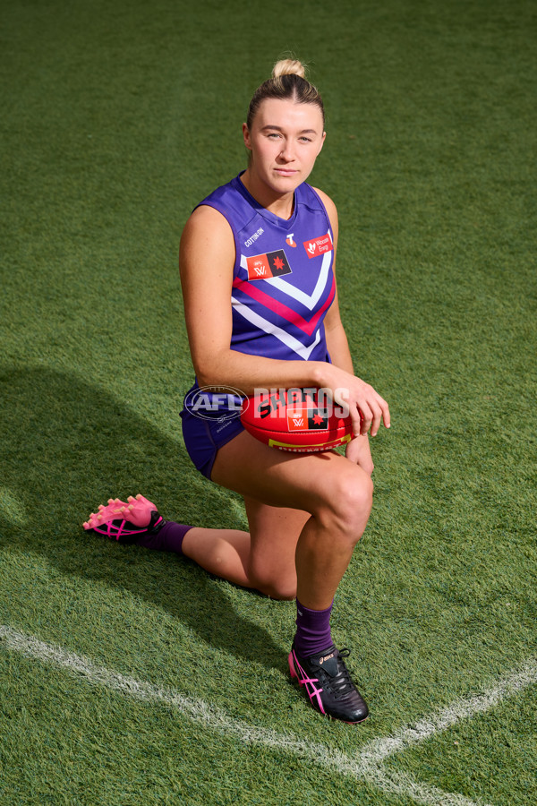 AFLW 2024 Portraits - Fremantle - A-52058830