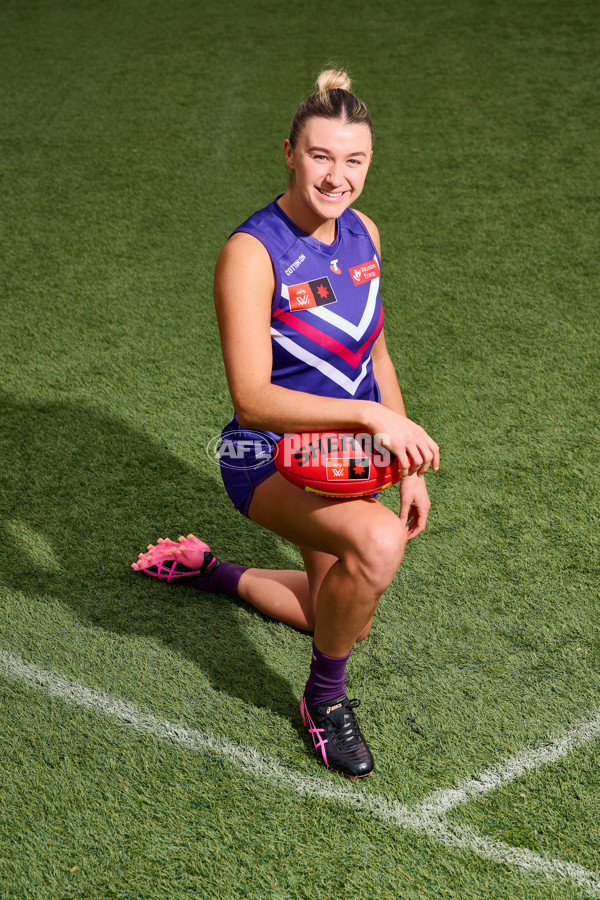 AFLW 2024 Portraits - Fremantle - A-52058832