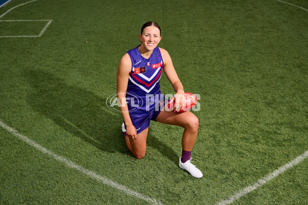 AFLW 2024 Portraits - Fremantle - A-52070056