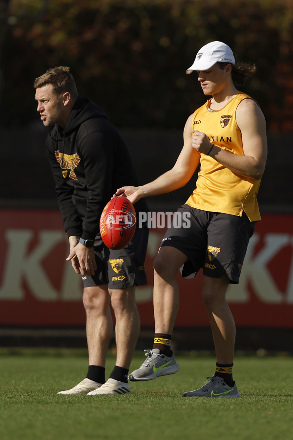 AFL 2023 Training - Hawthorn 230724 - A-52071165