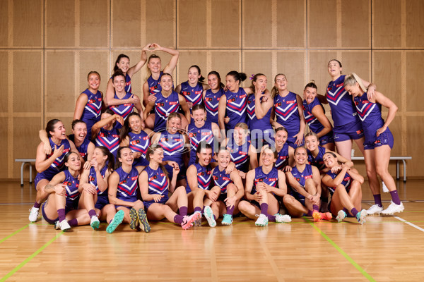 AFLW 2024 Media - Fremantle Team Photo Day - A-52074092