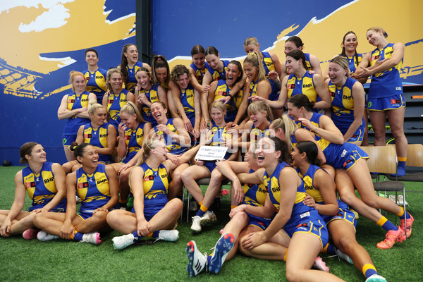 AFLW 2024 Media - West Coast Team Photo Day - A-52123194