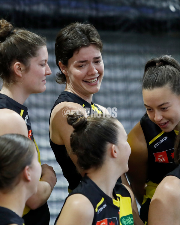 AFLW 2024 Media - Richmond Team Photo Day - A-52157429