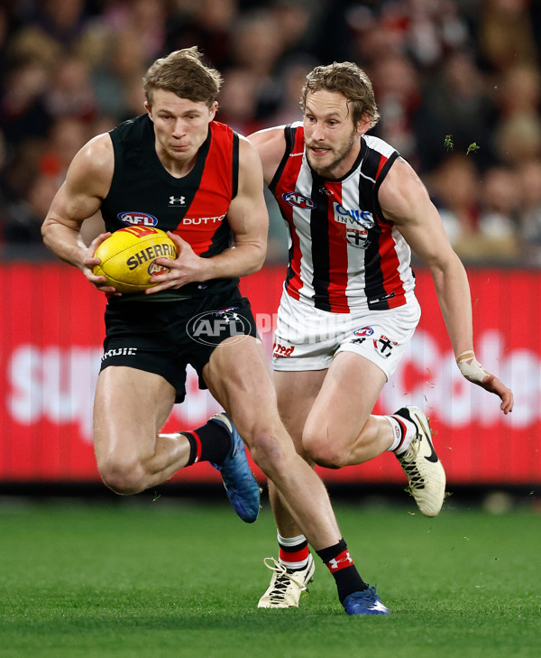 AFL 2024 Round 20 - St Kilda v Essendon - A-52179772