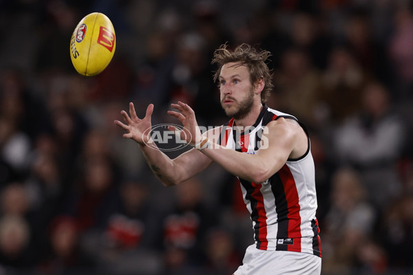 AFL 2024 Round 20 - St Kilda v Essendon - A-52182258