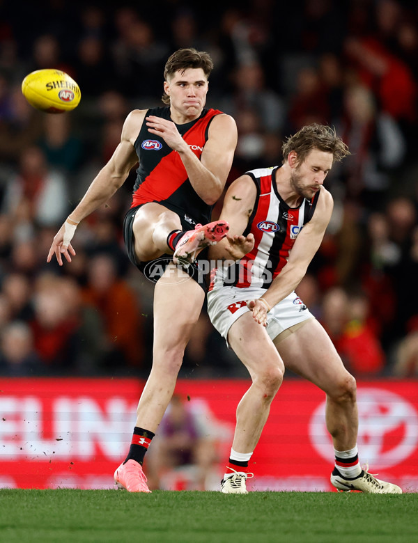 AFL 2024 Round 20 - St Kilda v Essendon - A-52184921