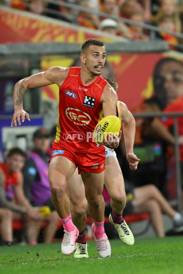 AFL 2024 Round 20 - Gold Coast v Brisbane - A-52189556