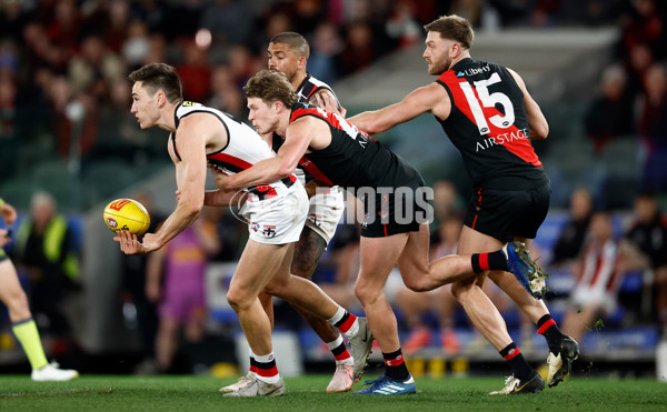 AFL 2024 Round 20 - St Kilda v Essendon - A-52195219