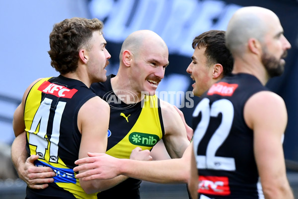 AFL 2024 Round 20 - Collingwood v Richmond - A-52226287