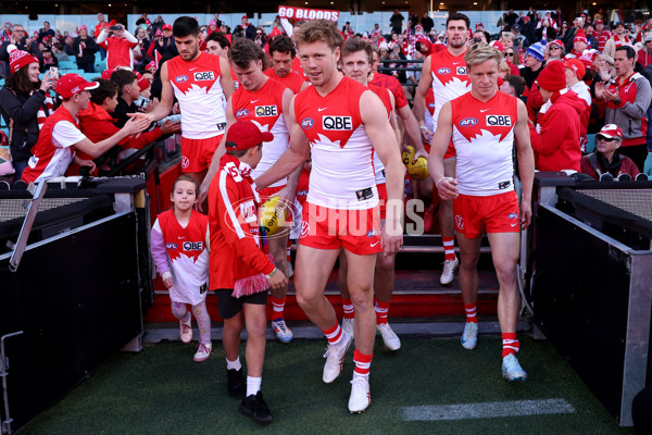 AFL 2024 Round 20 - Sydney v Western Bulldogs - A-52228700