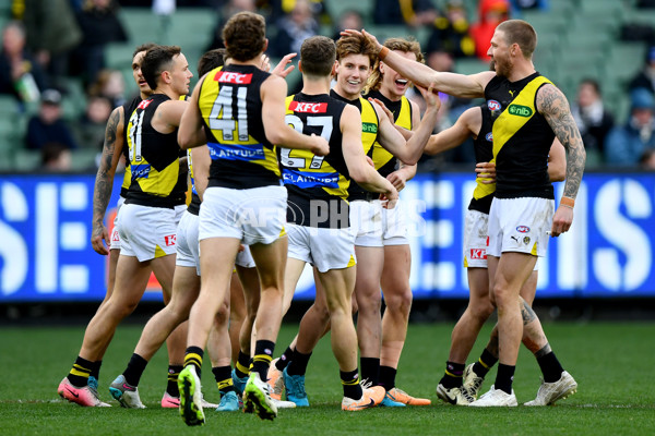 AFL 2024 Round 20 - Collingwood v Richmond - A-52228707