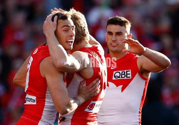 AFL 2024 Round 20 - Sydney v Western Bulldogs - A-52233480