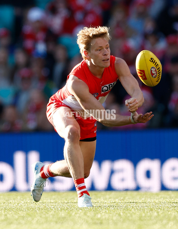 AFL 2024 Round 20 - Sydney v Western Bulldogs - A-52233796