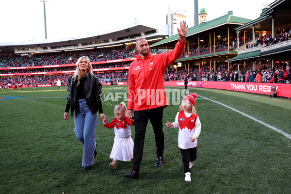 AFL 2024 Round 20 - Sydney v Western Bulldogs - A-52236014