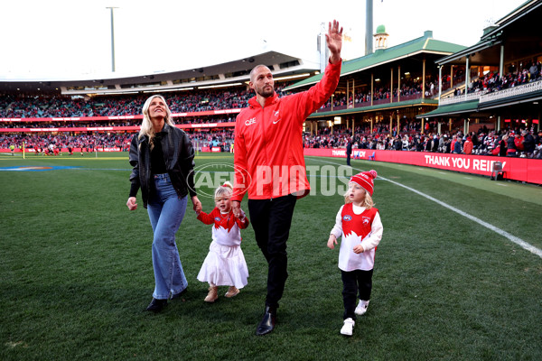 AFL 2024 Round 20 - Sydney v Western Bulldogs - A-52236015