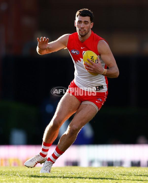 AFL 2024 Round 20 - Sydney v Western Bulldogs - A-52236029