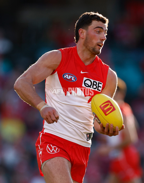 AFL 2024 Round 20 - Sydney v Western Bulldogs - A-52236030