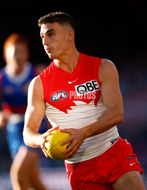 AFL 2024 Round 20 - Sydney v Western Bulldogs - A-52236031