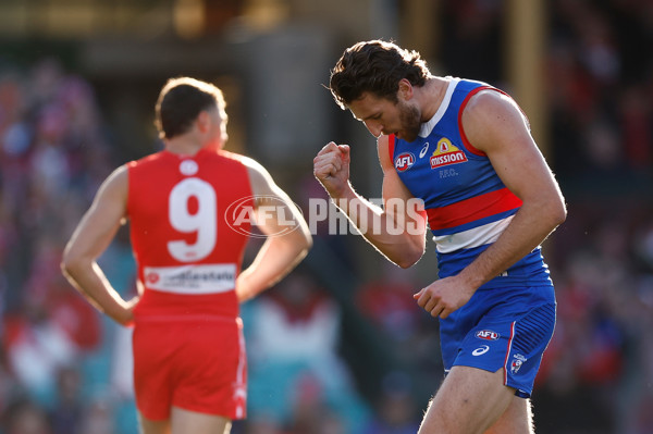 AFL 2024 Round 20 - Sydney v Western Bulldogs - A-52236149