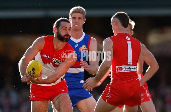 AFL 2024 Round 20 - Sydney v Western Bulldogs - A-52236152