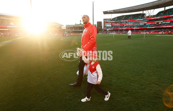 AFL 2024 Round 20 - Sydney v Western Bulldogs - A-52236164