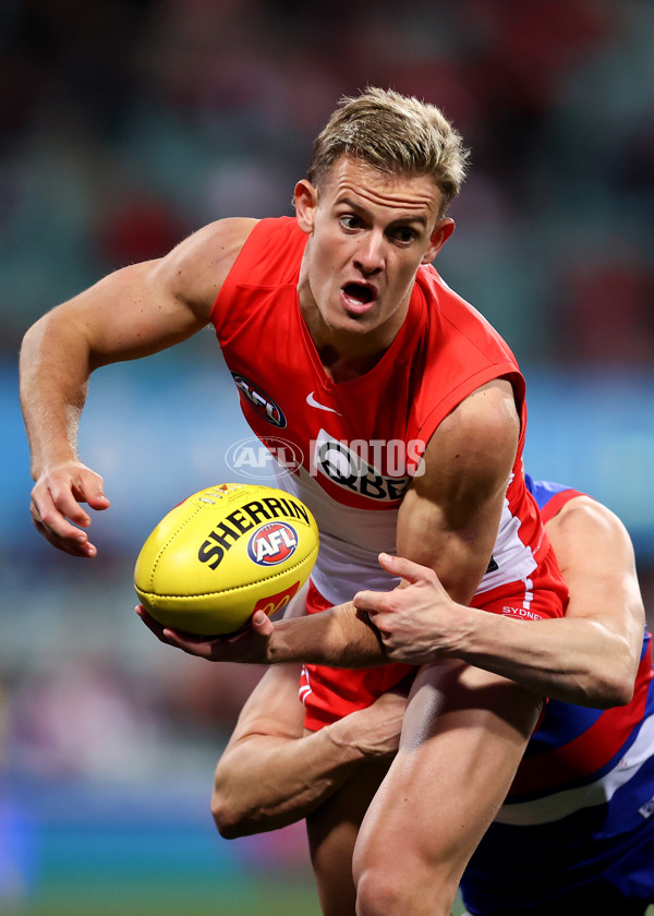 AFL 2024 Round 20 - Sydney v Western Bulldogs - A-52240795