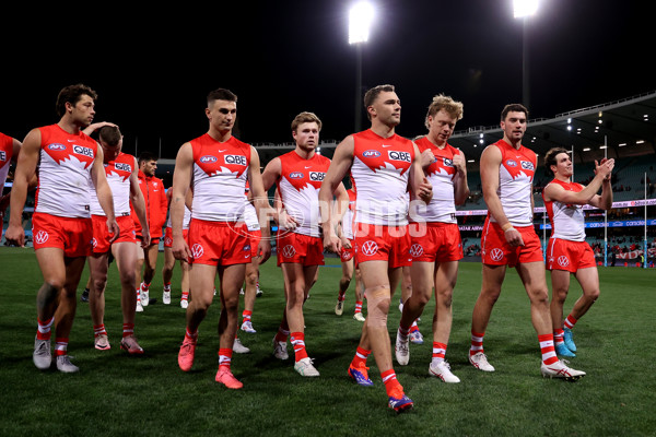 AFL 2024 Round 20 - Sydney v Western Bulldogs - A-52243486