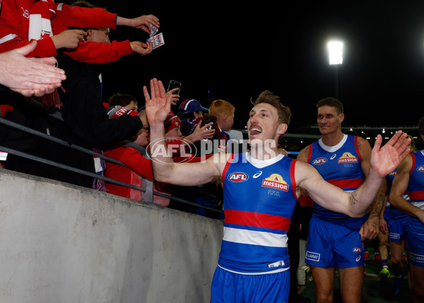 AFL 2024 Round 20 - Sydney v Western Bulldogs - A-52243499