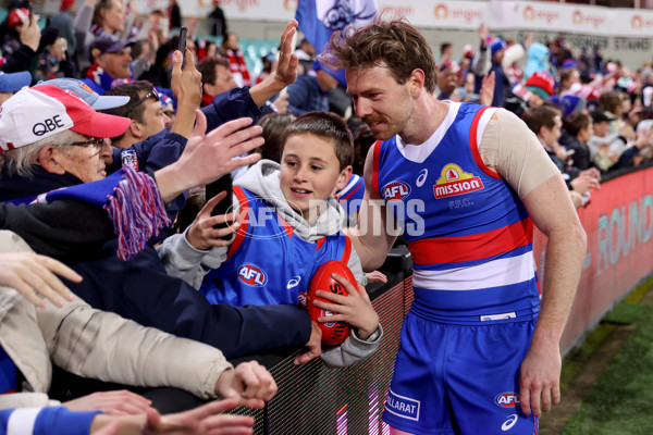 AFL 2024 Round 20 - Sydney v Western Bulldogs - A-52244117