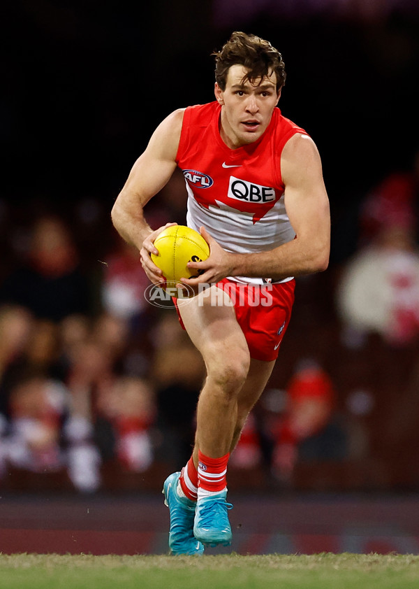 AFL 2024 Round 20 - Sydney v Western Bulldogs - A-52246362