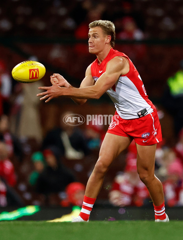 AFL 2024 Round 20 - Sydney v Western Bulldogs - A-52246371